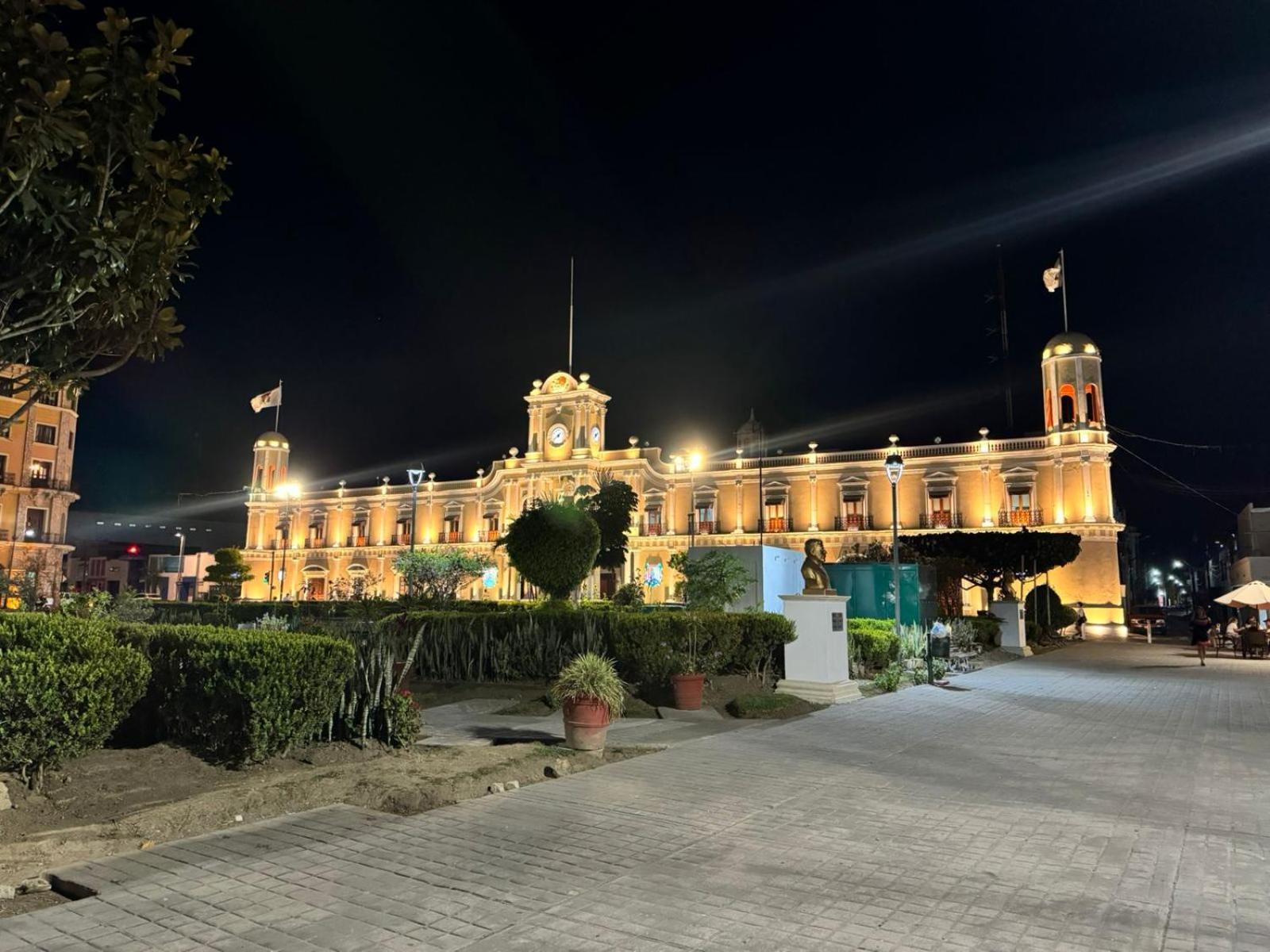 Hotel El Mexicano Tepic Centro Экстерьер фото