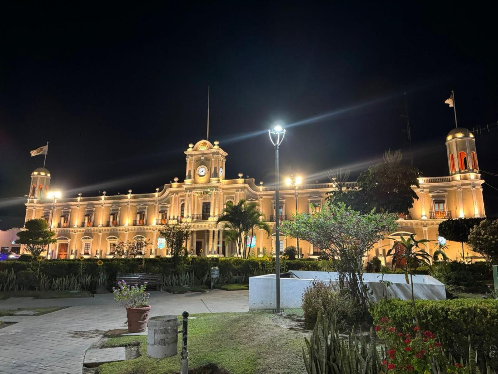 Hotel El Mexicano Tepic Centro Экстерьер фото