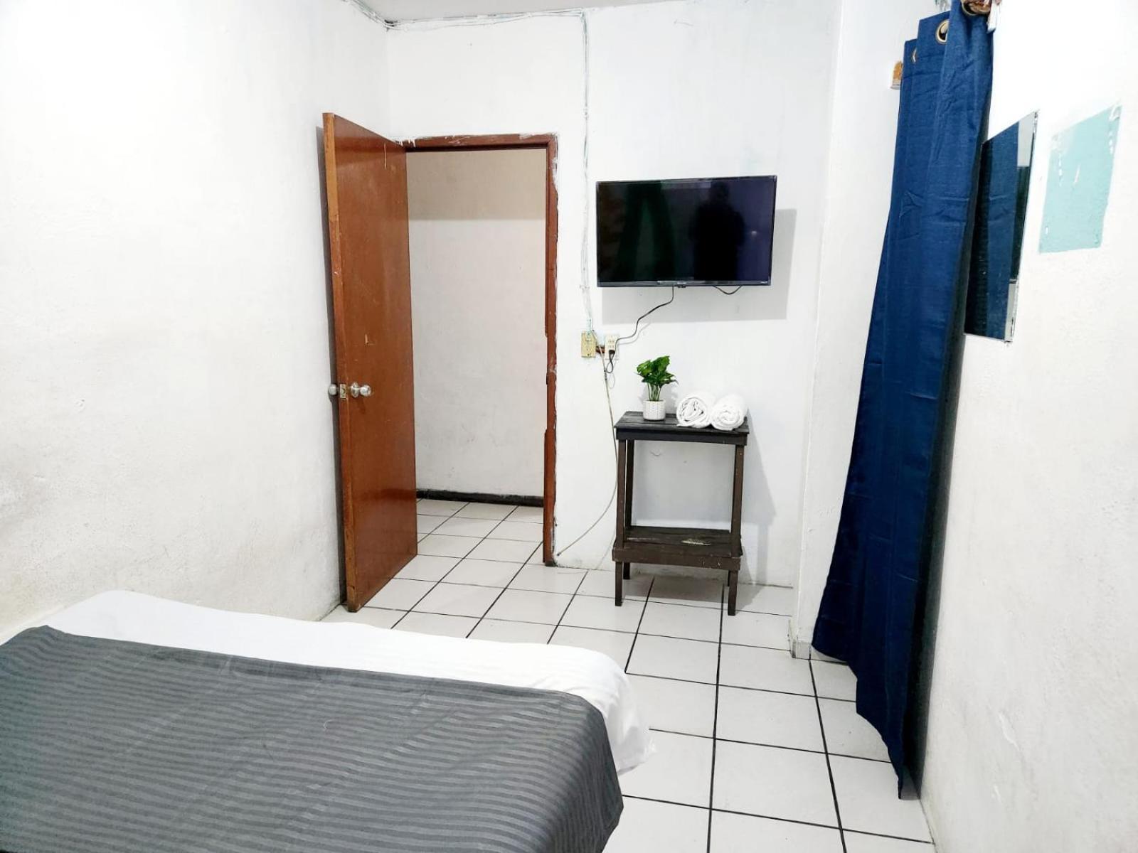 Hotel El Mexicano Tepic Centro Экстерьер фото